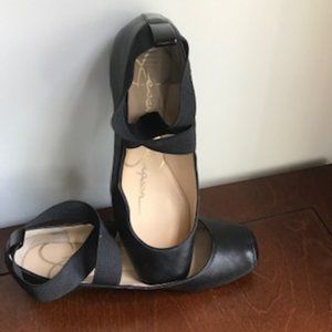 Jessica Simpson ballet flats